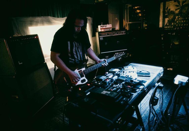 Thisquietarmy