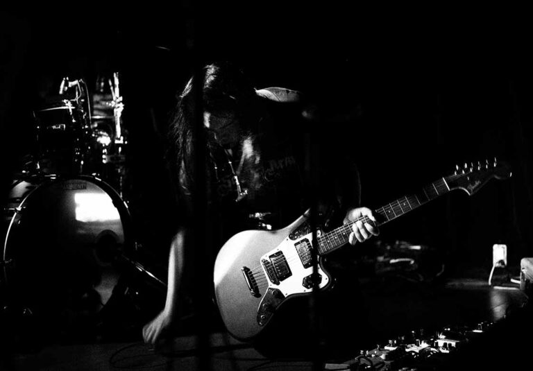 Thisquietarmy